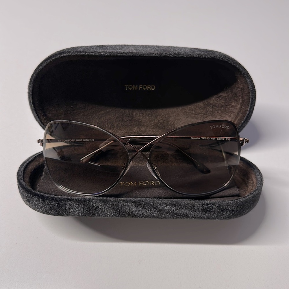 NWOT Tom Ford Colette 63mm Oversized Dark Brown Sunglasses